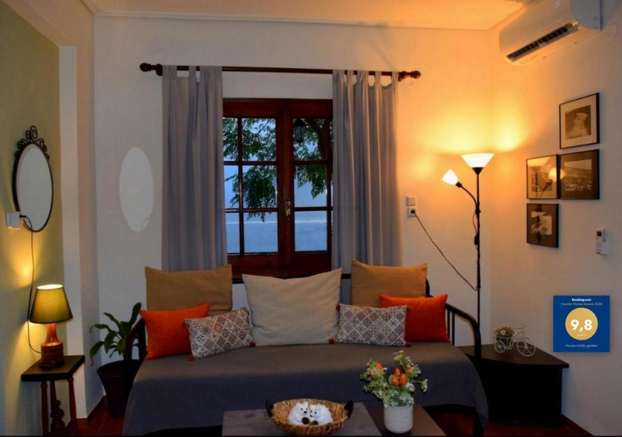 House Inside Garden Apartment Volos Ngoại thất bức ảnh