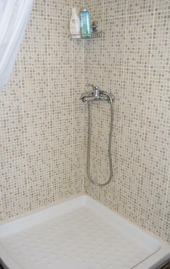 House Inside Garden Apartment Volos Ngoại thất bức ảnh