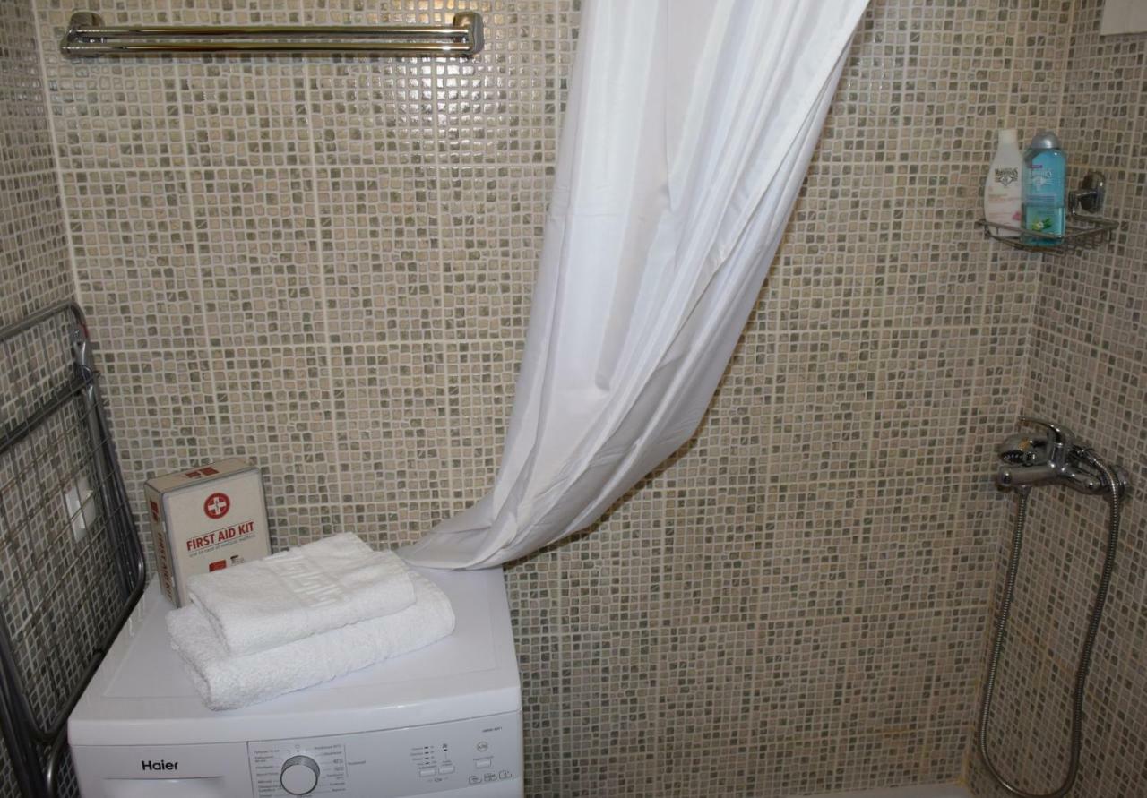 House Inside Garden Apartment Volos Ngoại thất bức ảnh